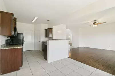 215 Silverleaf Drive, Princeton, TX 75407 - Photo 12