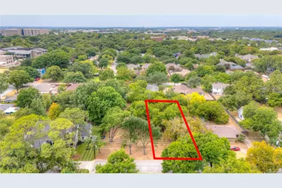310 Blevins Street, Grapevine, TX 76051 - Photo 14