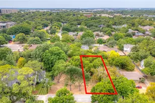 310 Blevins St, Grapevine, TX 76051 - Photo 14
