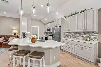 5004 Moss Rock Trail, Granbury, TX 76048 - Photo 6