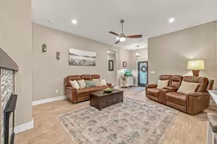 5004 Moss Rock Trail, Granbury, TX 76048 - Photo 4