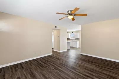 207 E Travis Street, Leonard, TX 75452 - Photo 8