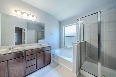 5735 Mountain Hollow Drive, Dallas, TX 75249 - Photo 12