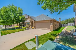 5735 Mountain Hollow Dr, Dallas, TX 75249 - Photo 20