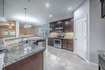 5735 Mountain Hollow Drive, Dallas, TX 75249 - Photo 6