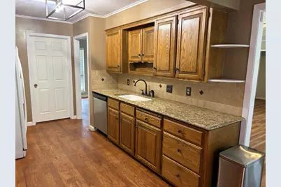 2104 N Woodland Street, Stephenville, TX 76401 - Photo 14