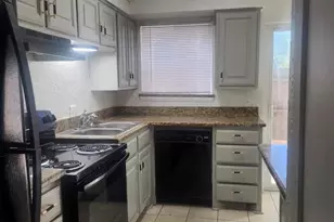6828 Brentwood Stair Rd, Fort Worth, TX 76112 - Photo 4