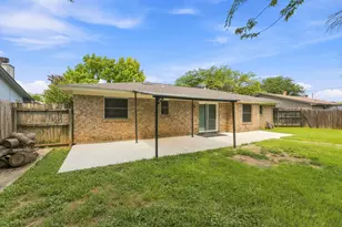 6800 Echo Hill Dr, Watauga, TX 76148 - Photo 28