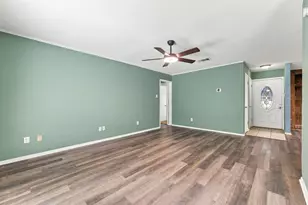 6800 Echo Hill Dr, Watauga, TX 76148 - Photo 10