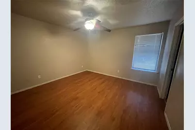 10515 Eastcrest Lane, Dallas, TX 75217 - Photo 10