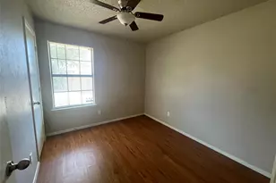 10515 Eastcrest Ln, Dallas, TX 75217 - Photo 14