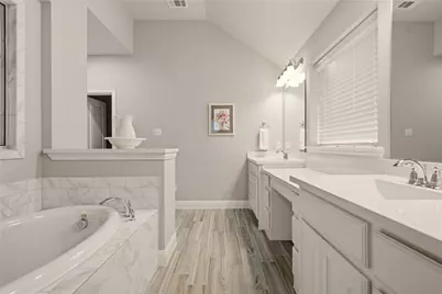 3933 Ramble Creek Drive, McKinney, TX 75071 - Photo 14
