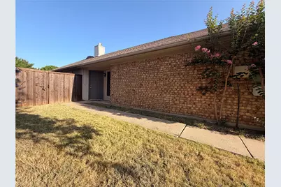 1334 Mimosa Lane, Lewisville, TX 75077 - Photo 24