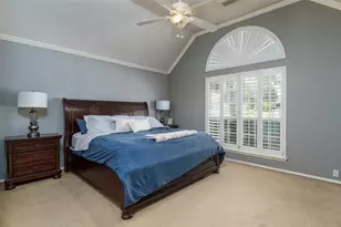 1620 Babbling Brook Dr, Grand Prairie, TX 75050 - Photo 8