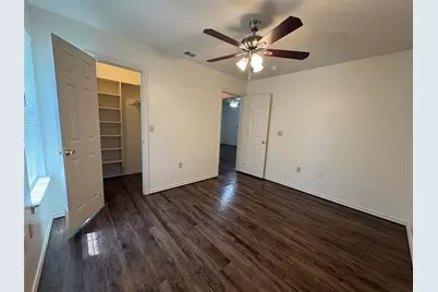 1112 Williams Avenue #D, Cleburne, TX 76033 - Photo 8