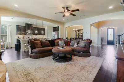 230 Sandy Way, Red Oak, TX 75154 - Photo 4
