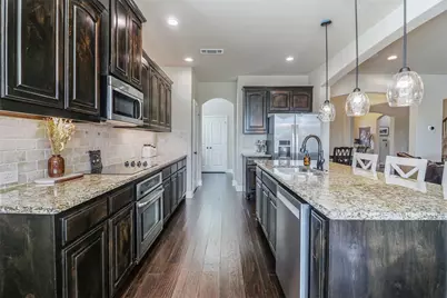 230 Sandy Way, Red Oak, TX 75154 - Photo 8