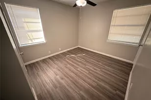 1902 Joslin St, Cleburne, TX 76033 - Photo 8