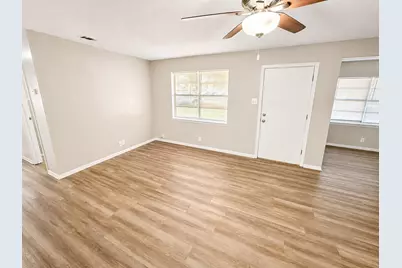 1902 Joslin Street, Cleburne, TX 76033 - Photo 4