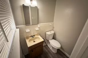1902 Joslin St, Cleburne, TX 76033 - Photo 10