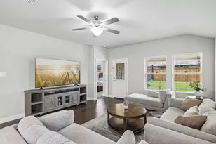 816 Cobalt Dr, Celina, TX 75009 - Photo 8