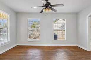 403 Marshall St, Sanger, TX 76266 - Photo 4