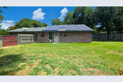 1532 Marion Drive, Dallas, TX 75211 - Photo 24