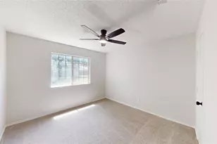 1532 Marion Dr, Dallas, TX 75211 - Photo 16
