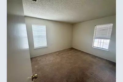5536 Club Crest Drive, Mesquite, TX 75150 - Photo 12