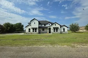 22103 Greenbriar Dr, Whitney, TX 76692 - Photo 1