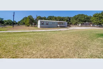 173 Briar Oaks Drive, Azle, TX 76020 - Photo 2