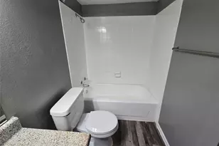 1122 Millview Dr, Arlington, TX 76012 - Photo 8