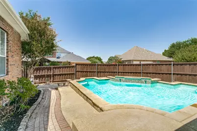 1702 Bluffview Lane, Carrollton, TX 75007 - Photo 32