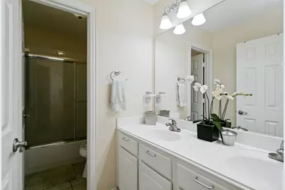 1702 Bluffview Lane, Carrollton, TX 75007 - Photo 24