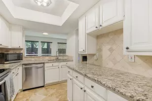 8434 Towneship Ln, Dallas, TX 75243 - Photo 10