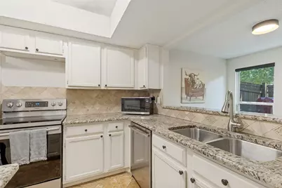 8434 Towneship Lane, Dallas, TX 75243 - Photo 12