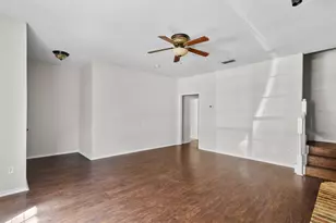 2805 Inniswood Cir, Arlington, TX 76015 - Photo 4