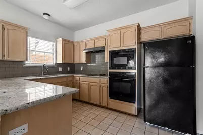 2805 Inniswood Circle, Arlington, TX 76015 - Photo 8