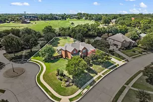 6609 Sapphire Cir S, Colleyville, TX 76034 - Photo 2