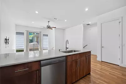 3930 Bowser Avenue #10, Dallas, TX 75219 - Photo 18