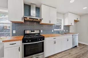 1808 Robin Dr, Sherman, TX 75092 - Photo 10