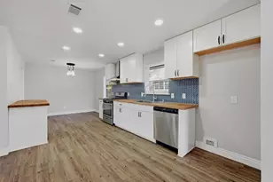 1808 Robin Dr, Sherman, TX 75092 - Photo 8