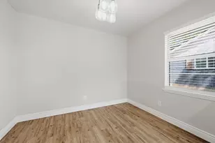 1808 Robin Dr, Sherman, TX 75092 - Photo 12
