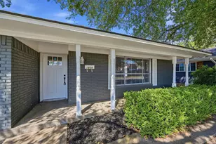 1808 Robin Dr, Sherman, TX 75092 - Photo 2