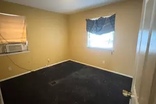 4974 Dupont Dr, Dallas, TX 75216 - Photo 14