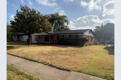 4974 Dupont Drive, Dallas, TX 75216 - Photo 2