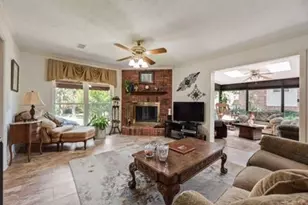 3113 Rustic Woods Ct, Bedford, TX 76021 - Photo 4