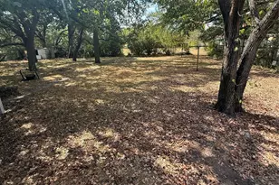 1331 Yates Dr, Hurst, TX 76053 - Photo 24
