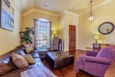 920 Fannin Drive, Lantana, TX 76226 - Photo 4