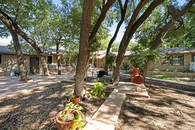 123 Sandra Palmer Street, Stephenville, TX 76401 - Photo 28